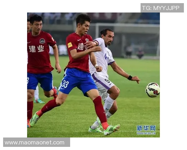 河南建业与天津泰达2019赛季精彩对决回顾与分析