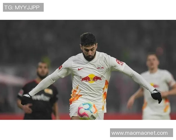 格瓦迪奥尔：新一代后防之星如何改变足球战术格局